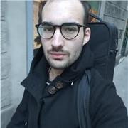 Laureato in violino con il massimo dei voti e la lode al conservatorio N.Sala di Benevento offre lezioni di violino in presenza o online